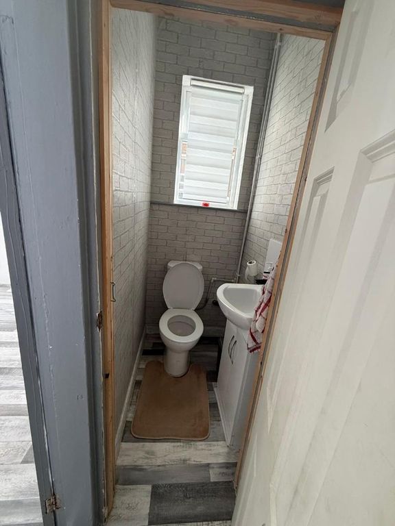 Additional image 7 of 3 bed terraced house for saleAlma Street, Leicester LE3