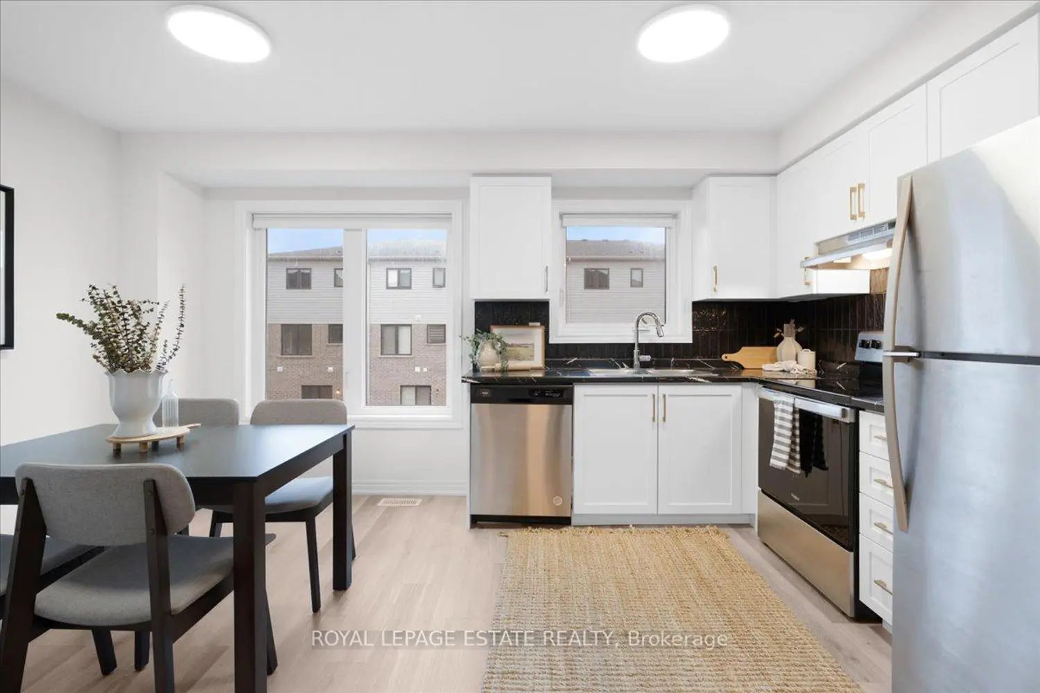 39 Radison Lane photo 3
