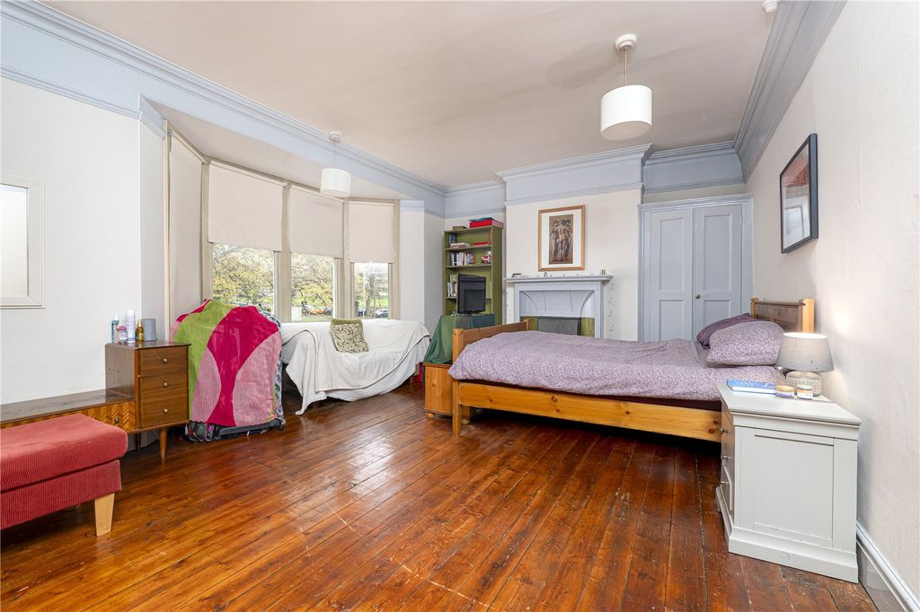 Additional image 9 of 5 bed terraced house for saleVictoria Park Road, Stoneygate, Leicester LE2