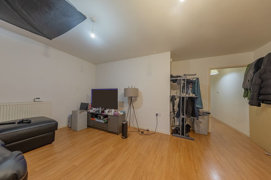Additional image 5 of 2 bed flat for saleCaxton Court, Burton Upon Trent DE14