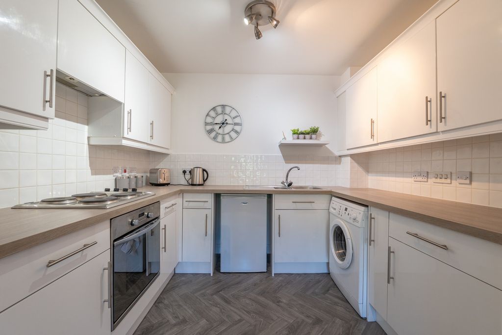Additional image 3 of 2 bed flat for saleWelland Road, Derby DE65