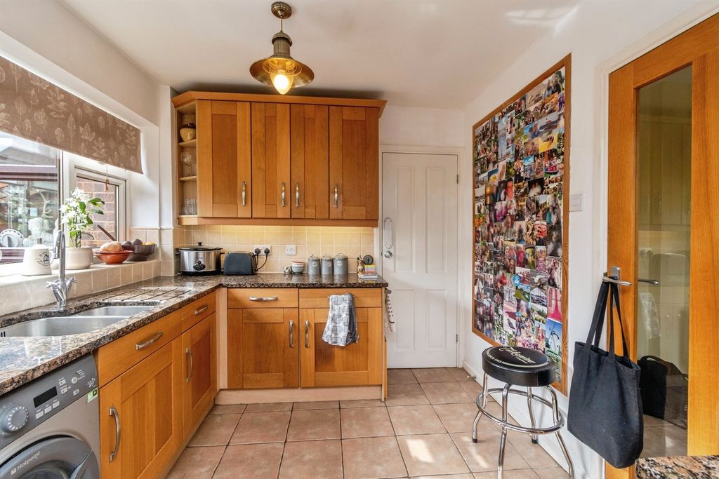 Additional image 4 of 3 bed semi-detached house for saleCambria Street, Cannock WS11
