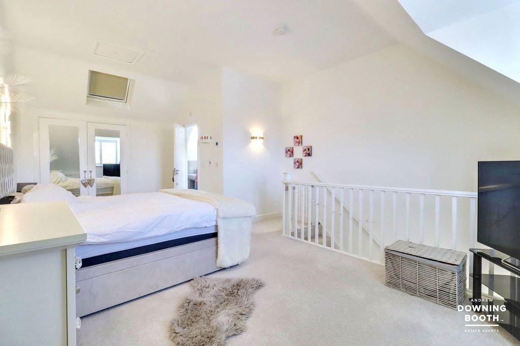 Additional image 12 of 3 bed town house for saleGee Close, Lichfield WS14
