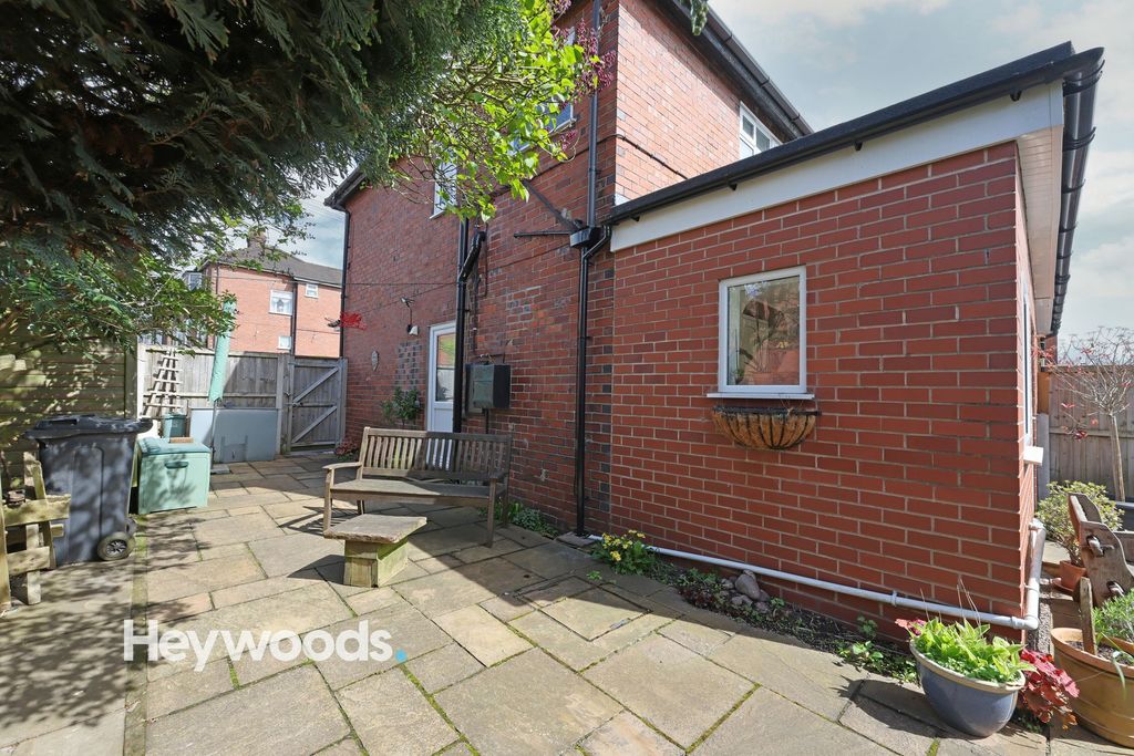 Additional image 26 of 2 bed semi-detached house for saleVicarage Crescent, Newcastle ST5