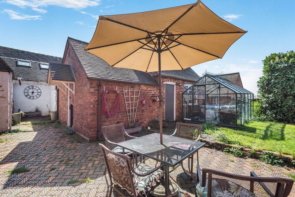Additional image 30 of 6 bed detached house for saleSmithy Lane Hixon Stafford, Staffordshire ST18