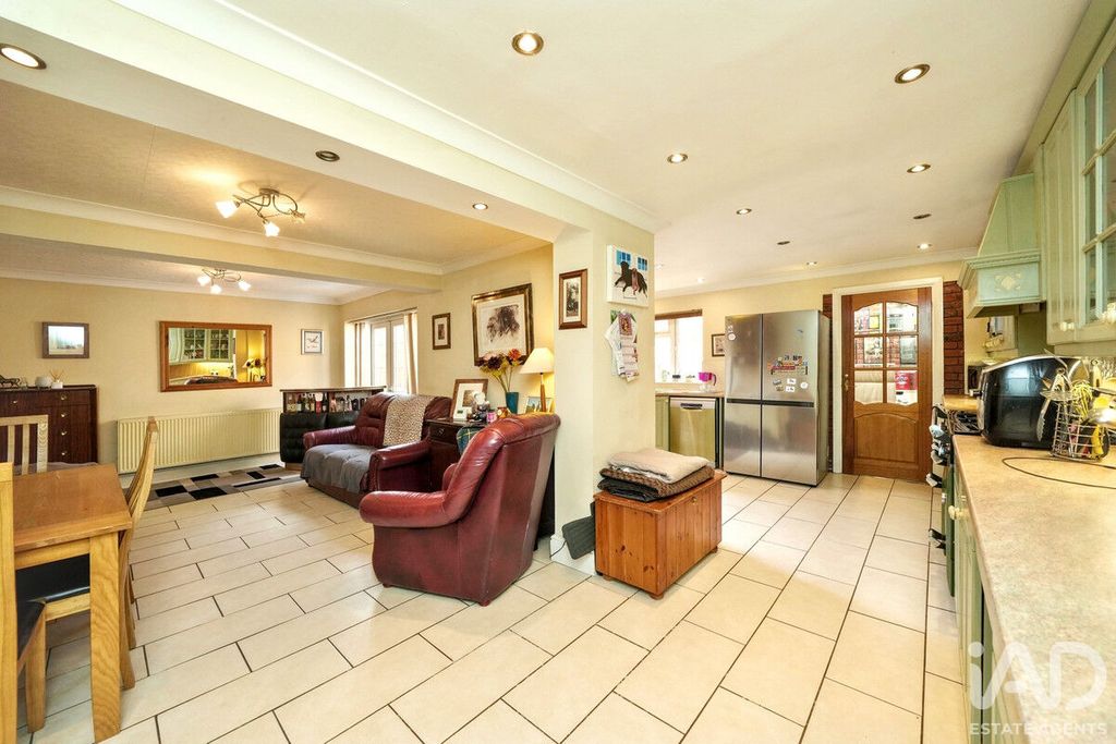 Additional image 18 of 4 bed detached house for saleThe Holloway, Dudley DY3