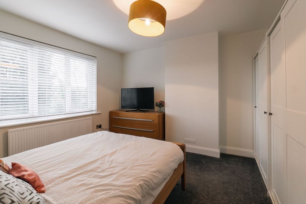 Additional image 10 of 3 bed semi-detached house for saleGroby Road, Leicester LE3
