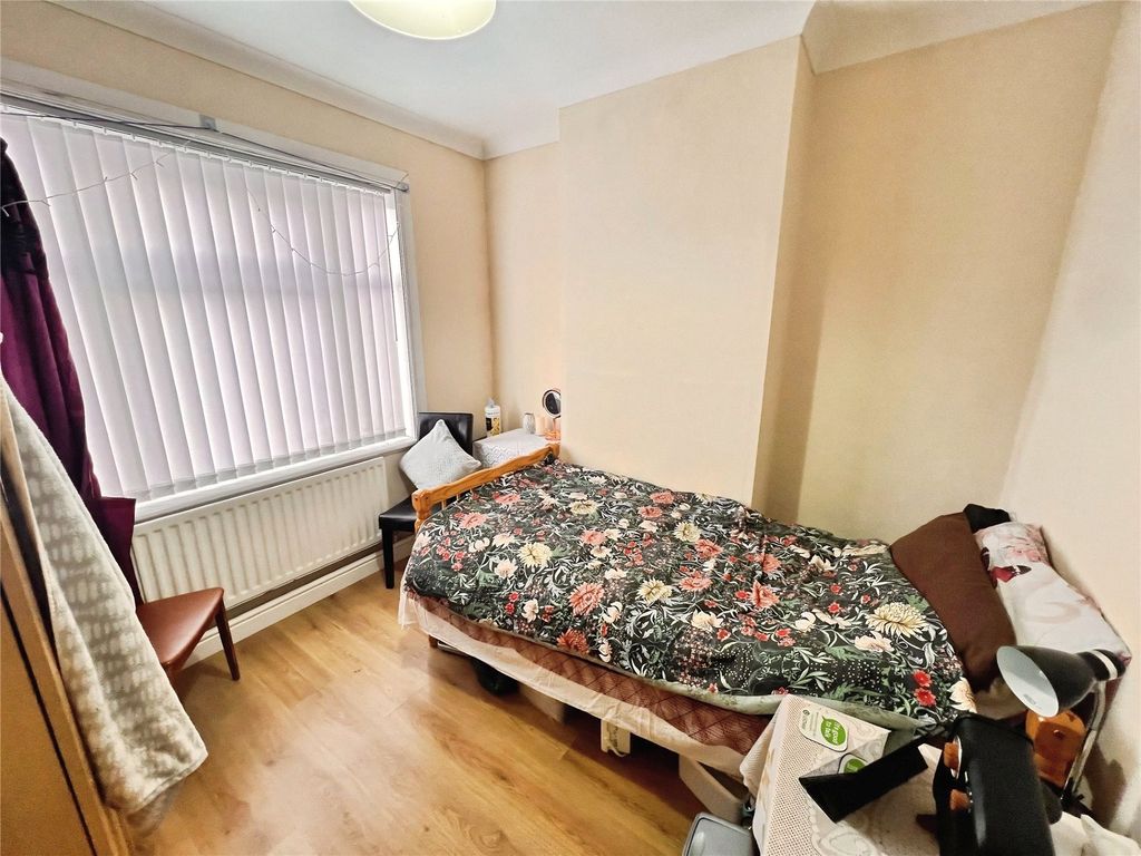 Additional image 4 of 3 bed semi-detached house for saleBladon Street, Burton-On-Trent, Staffordshire DE15