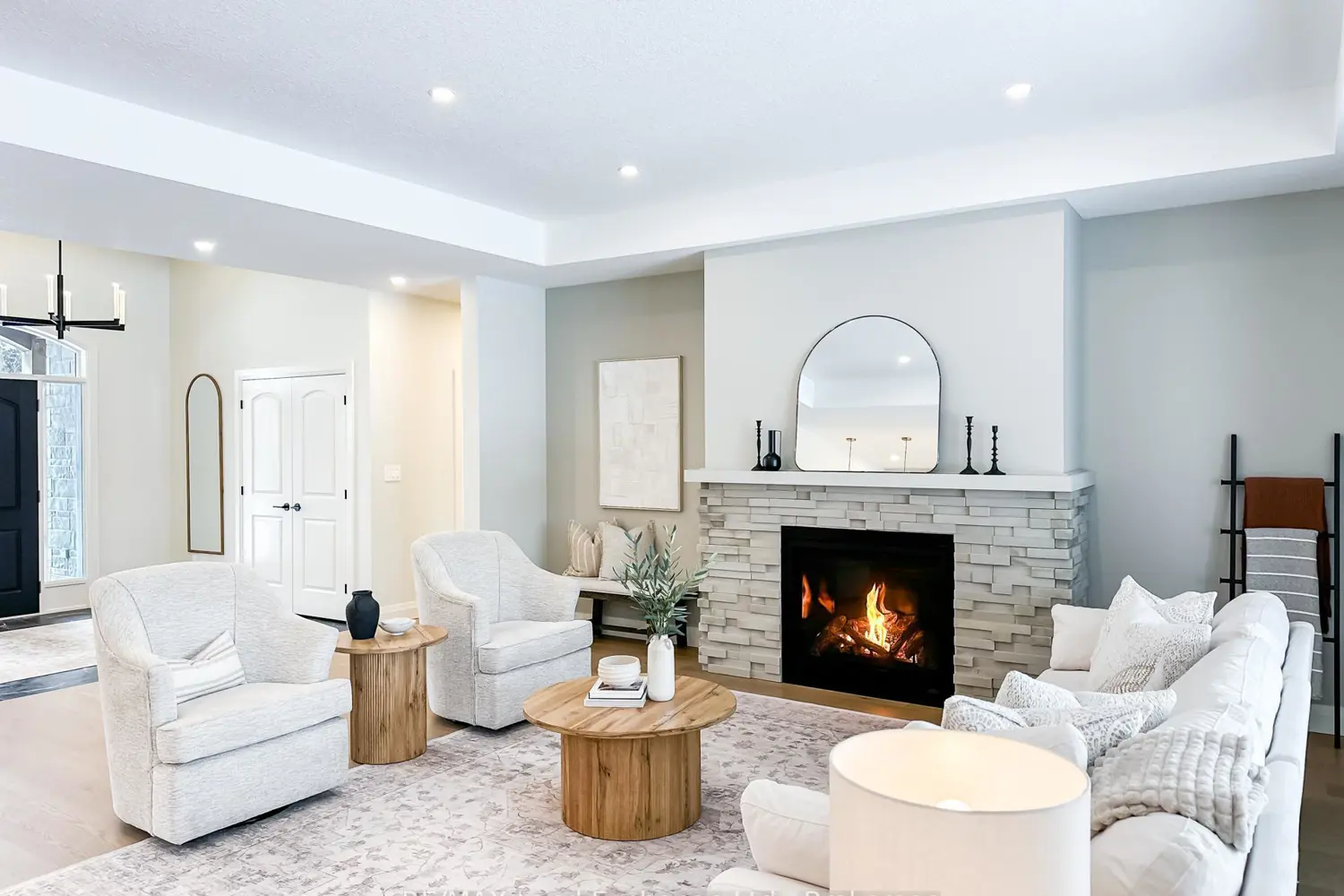 920 Bogdanovic Way photo 5