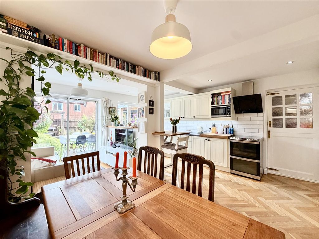 Additional image 9 of 3 bed detached house for saleLindisfarne Drive, Loughborough LE11