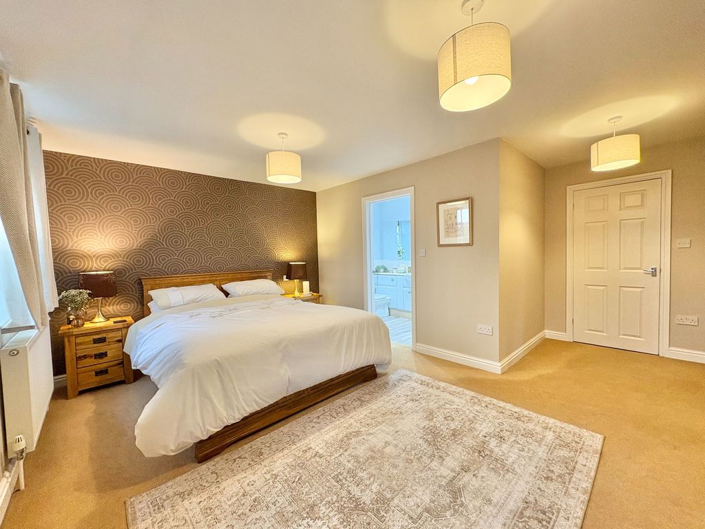Additional image 20 of 4 bed detached house for saleMarlin, Dosthill, Tamworth B77