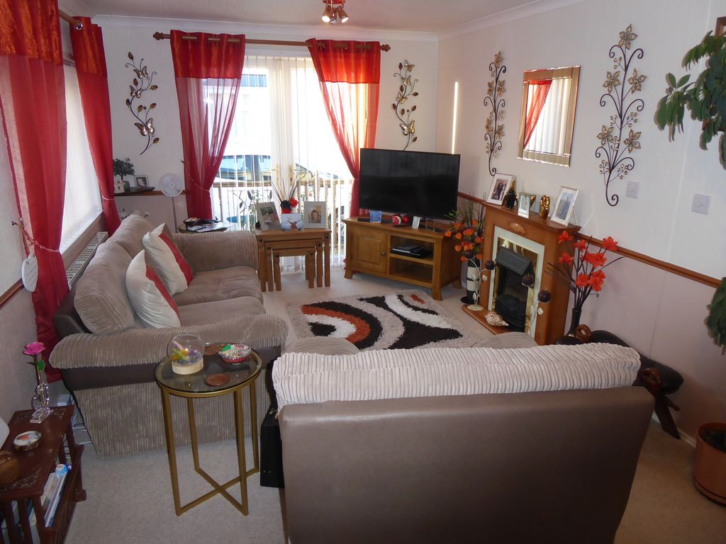 Additional image 4 of 2 bed mobile/park home for saleChurch Park, High Street, Durrington, Salisbury SP4