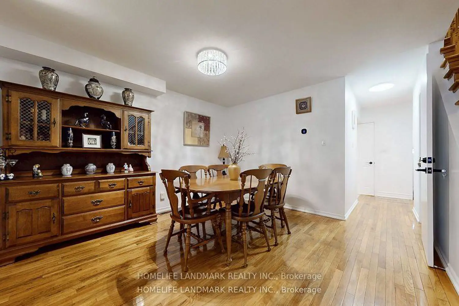 Additional image 5 of 32 Coatsworth Crescent