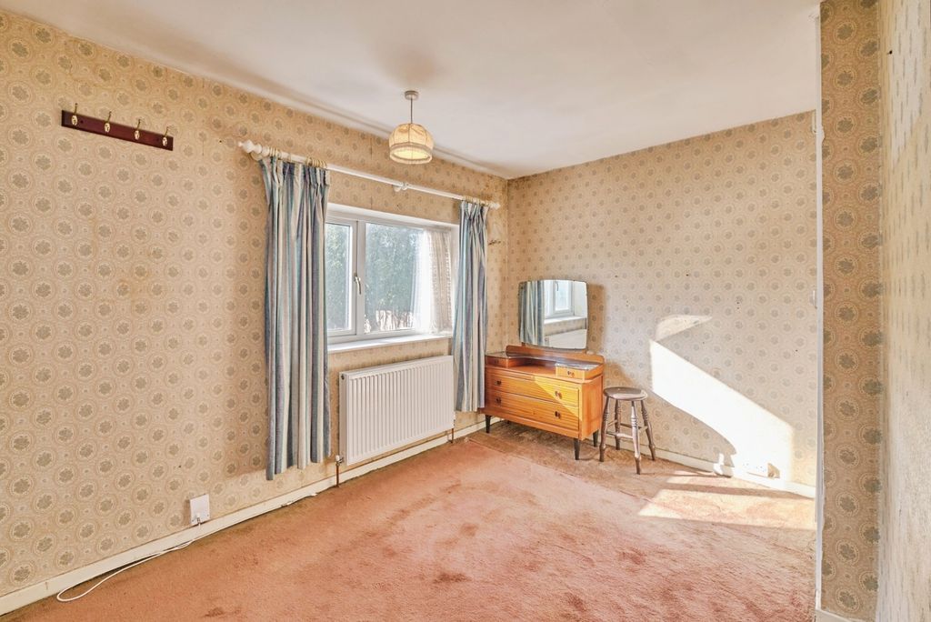 Additional image 9 of 3 bed semi-detached house for saleWeston Road, Lichfield, Staffordshire WS13
