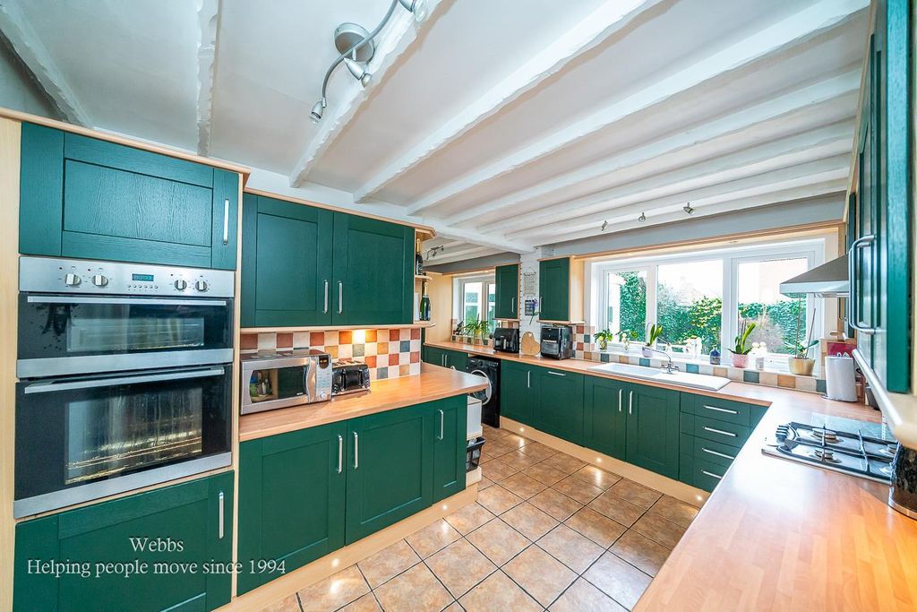 Additional image 8 of 4 bed detached house for salePool Close, Shareshill, Wolverhampton WV10