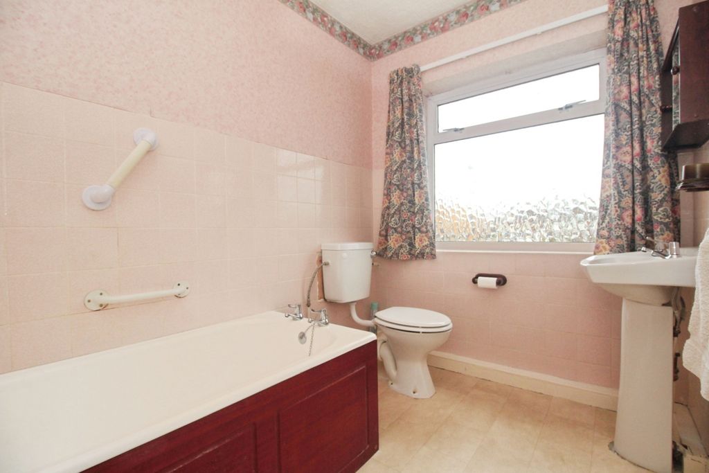 Additional image 9 of 3 bed semi-detached house for salePeters Avenue, Newbold Verdon, Leicester, Leicestershire LE9