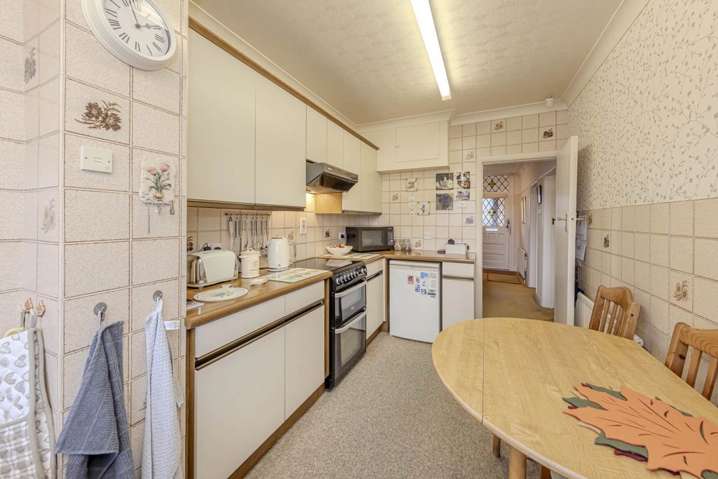 Additional image 8 of 4 bed detached house for saleChell Green Avenue, Stoke On Trent ST6