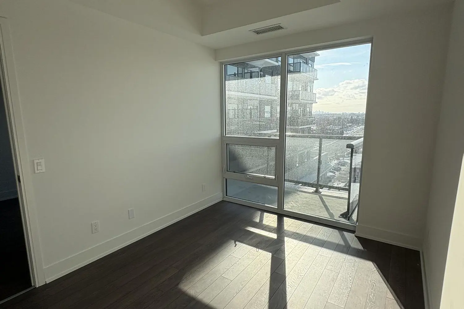 Additional image 7 of 1350 Ellesmere Road 1001