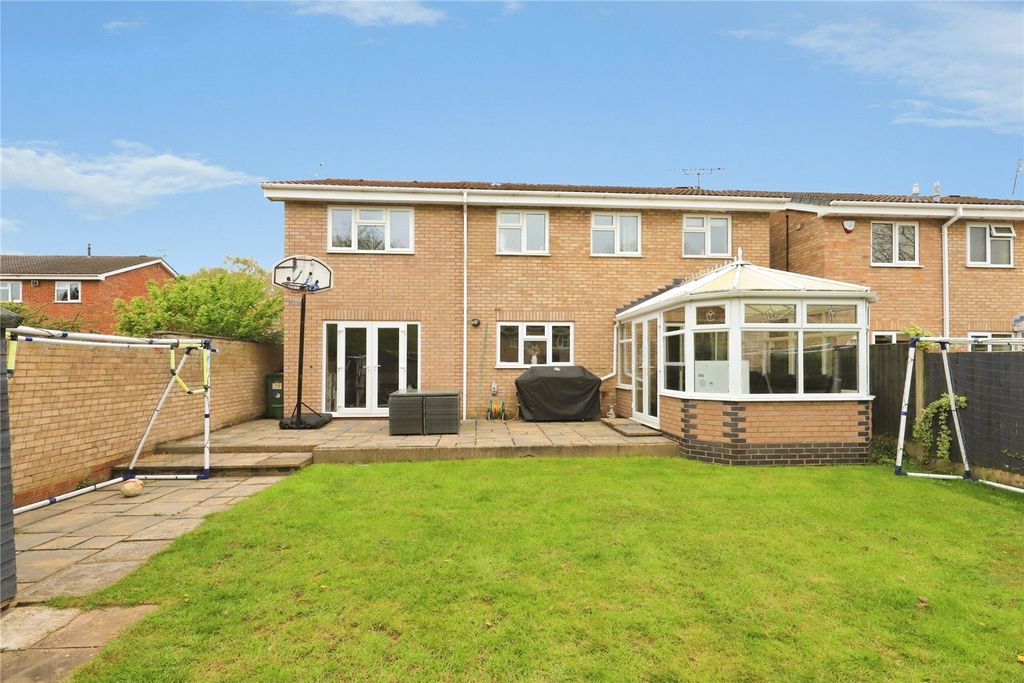 Additional image 12 of 5 bed detached house for saleRaglan Avenue, Perton Wolverhampton, Staffordshire WV6