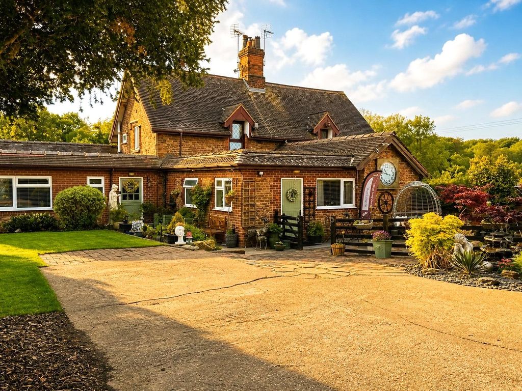 Additional image 21 of 3 bed semi-detached house for saleLordswood, Teddesley Park, Penkridge, Stafford ST19