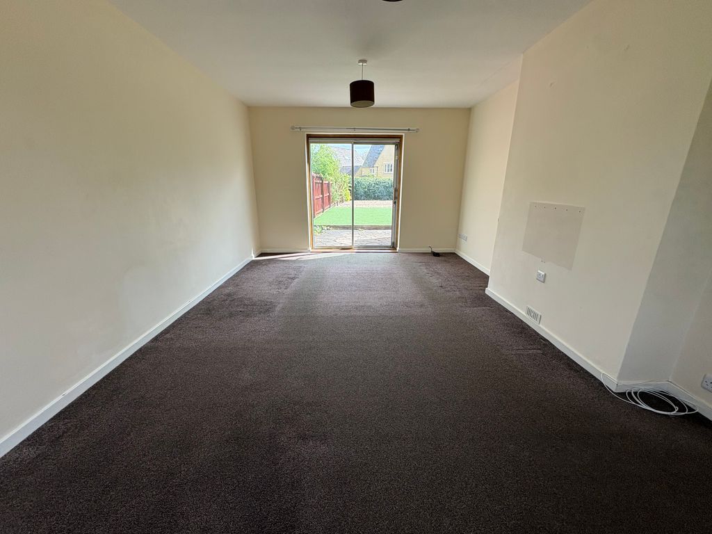 Additional image 7 of 3 bed semi-detached house for saleWaverley Place, Stamford PE9