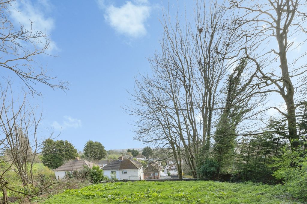 Additional image 18 of 3 bed semi-detached house for saleAstill Drive, Leicester, Leicestershire LE4
