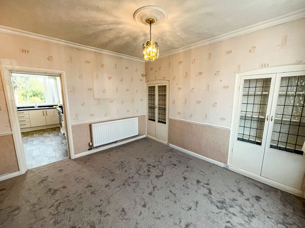 Additional image 10 of 4 bed semi-detached house for saleOakland Avenue, Leicester, Leicestershire LE4