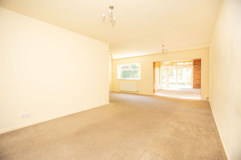 Additional image 6 of 3 bed detached house for saleThe Green, Bonehill, Tamworth B78