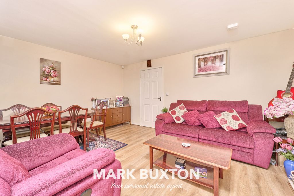 Additional image 3 of 3 bed semi-detached house for saleHigh Street, Newcastle-Under-Lyme ST5