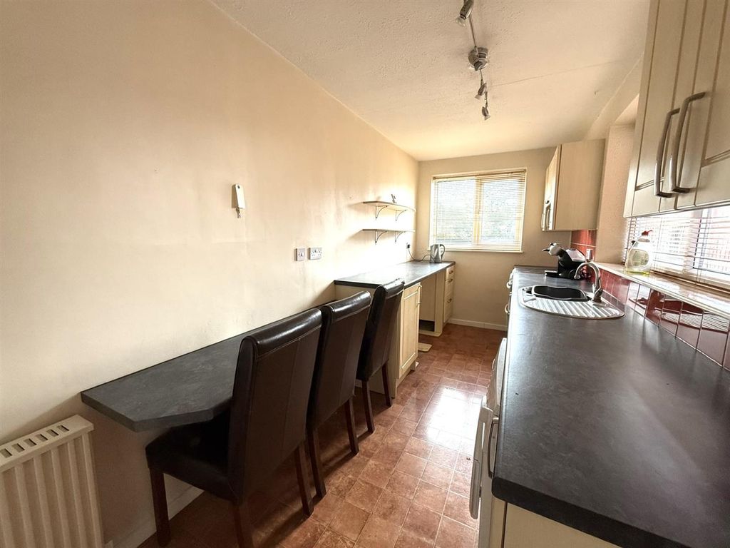 Additional image 6 of 3 bed semi-detached house for saleClifton Avenue, Cannock WS11