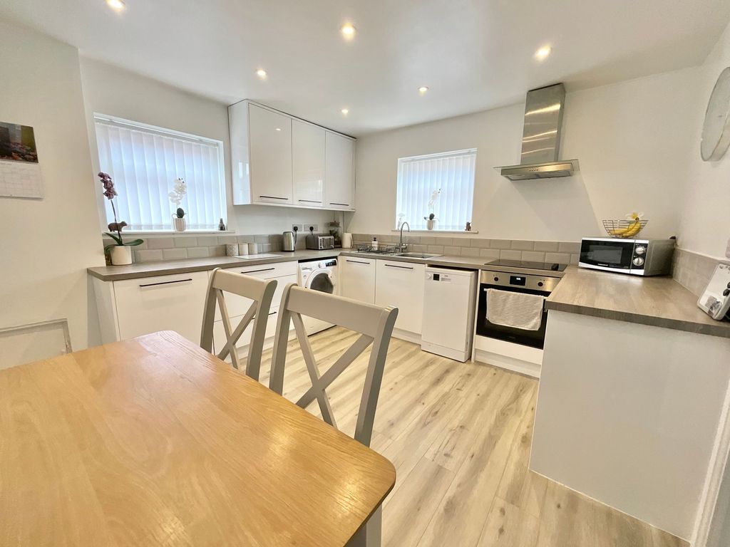 Additional image 2 of 3 bed semi-detached house for saleTempleton Avenue, Stoke-On-Trent ST2
