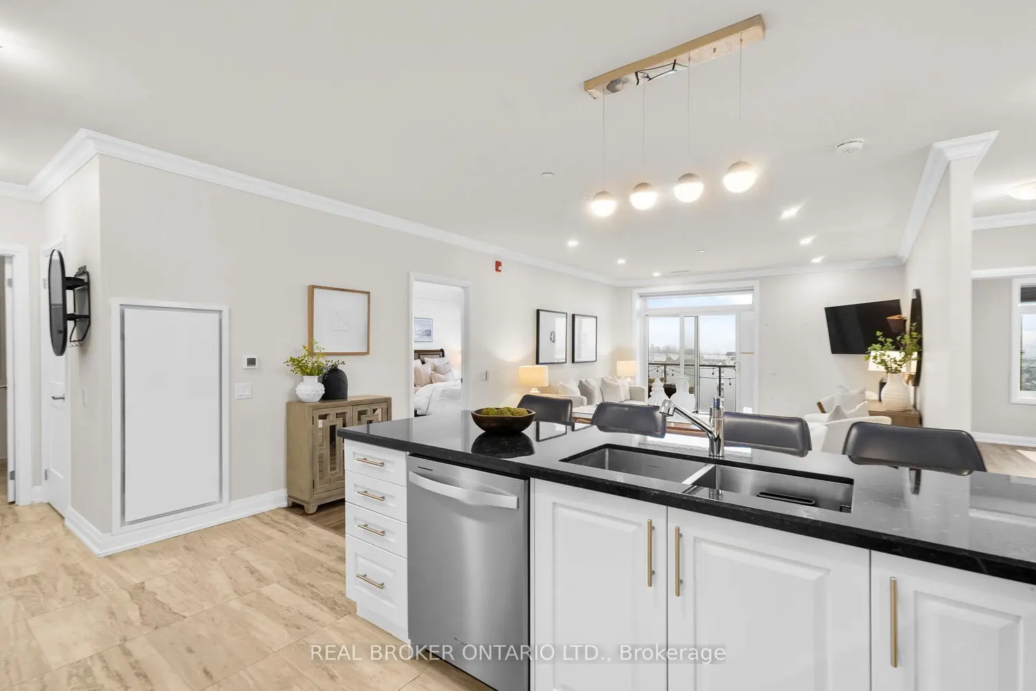 830 Megson Terrace 616