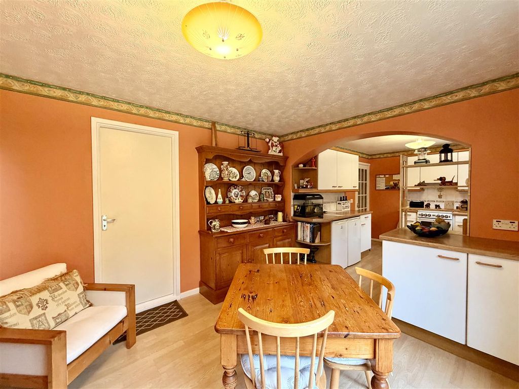 Additional image 9 of 5 bed detached house for saleStewart Drive, Loughborough LE11