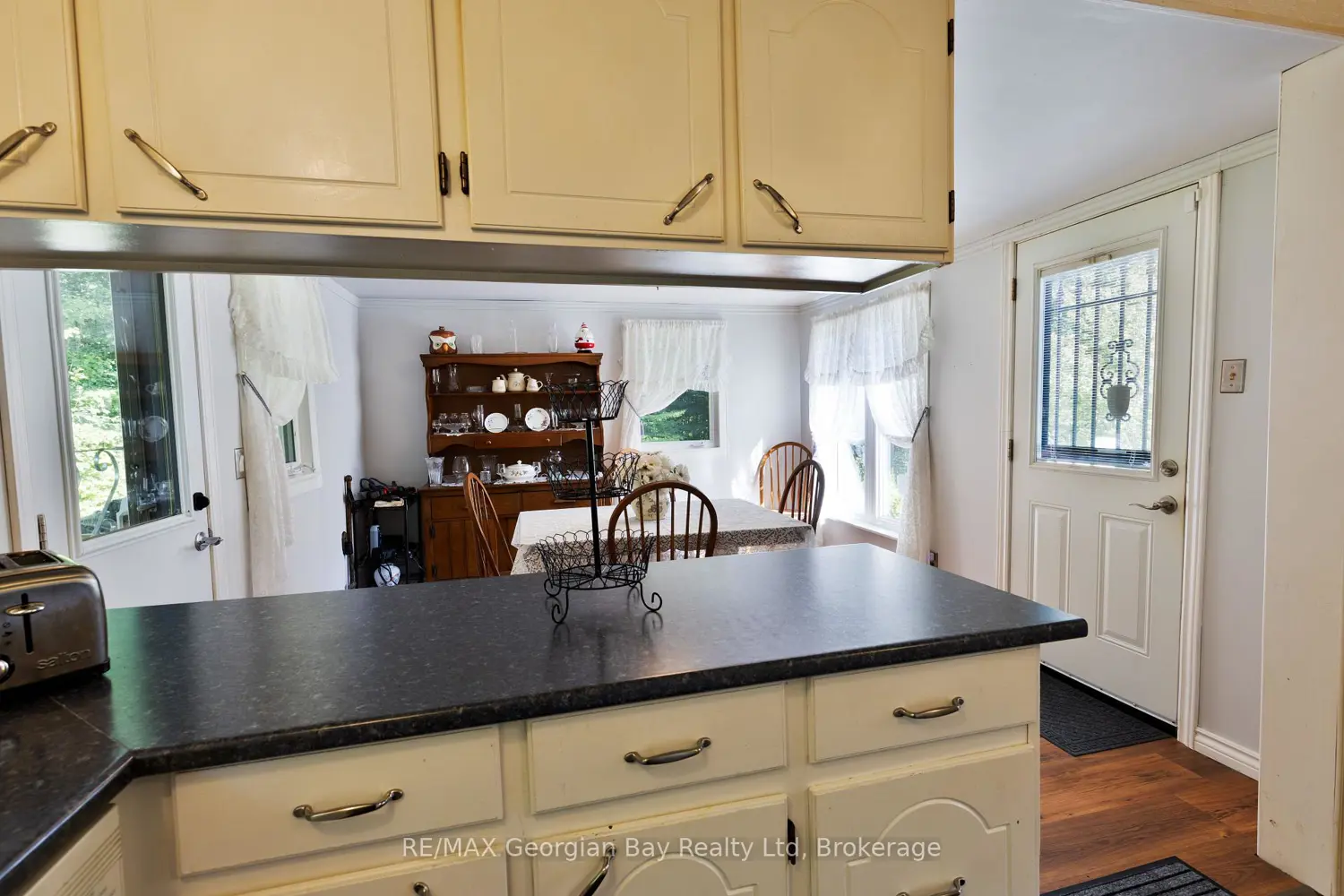 Additional image 3 of 426 David Avenue