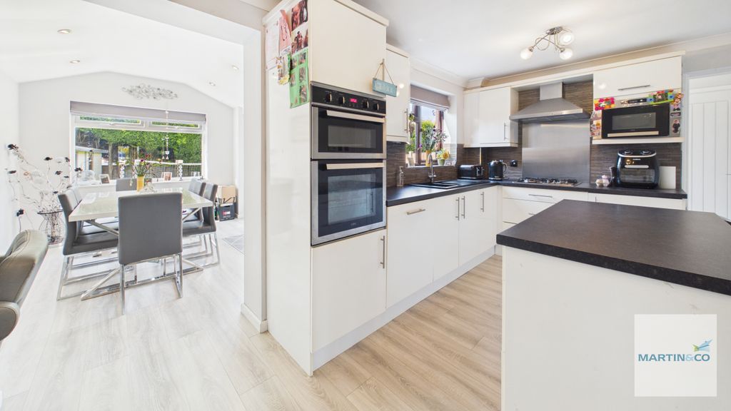 Additional image 6 of 4 bed detached house for saleSudeley, Dosthill, Tamworth B77