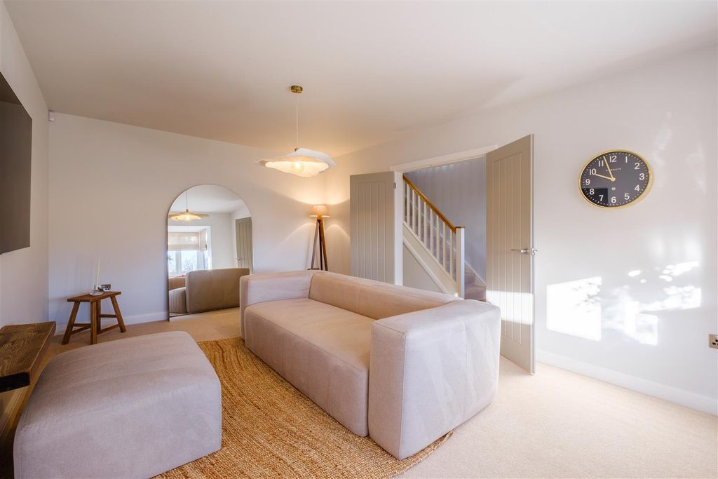 Additional image 15 of 4 bed detached house for saleDumore Hay Lane, Fradley WS13
