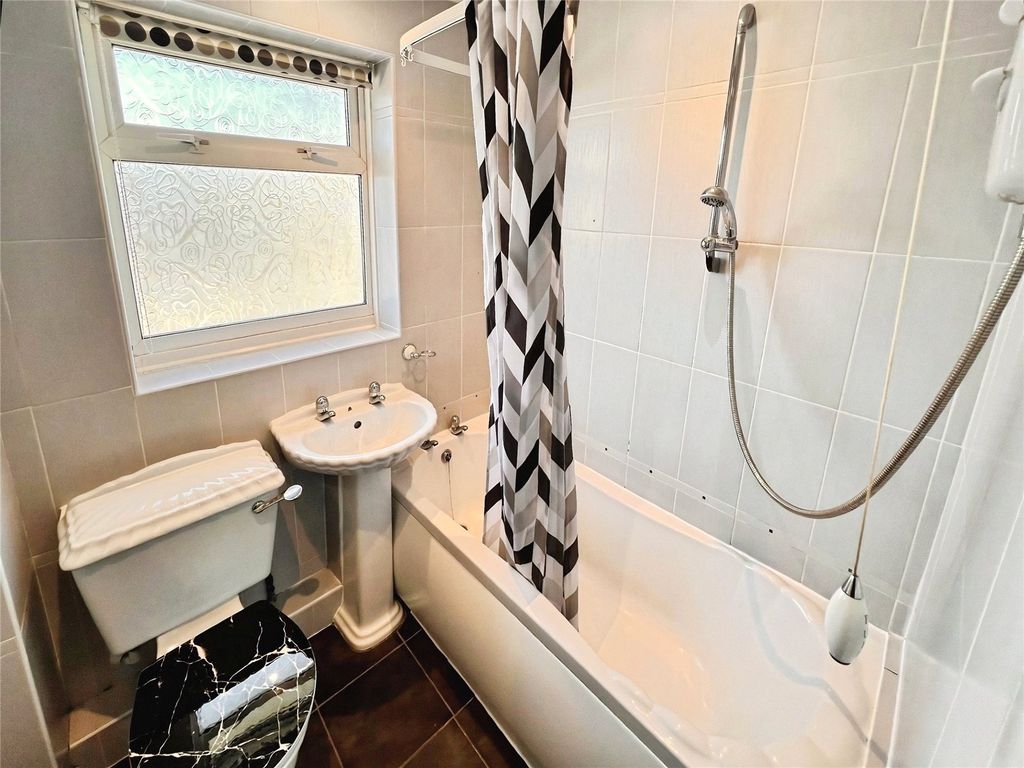 Additional image 10 of 3 bed semi-detached house for saleWaverley Lane, Burton-On-Trent, Staffordshire DE14