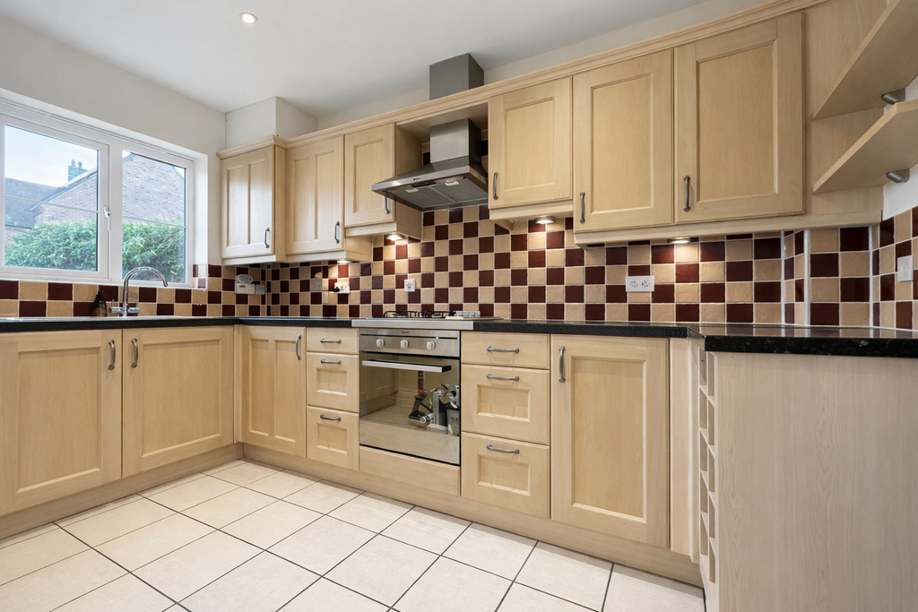 Additional image 2 of 3 bed terraced house for saleNursery Close, Wroughton, Swindon SN4