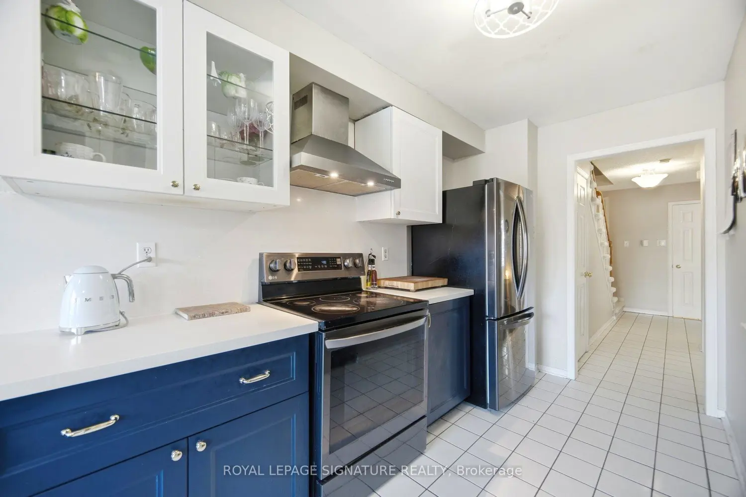 Additional image 3 of 6945 Gracefield Drive