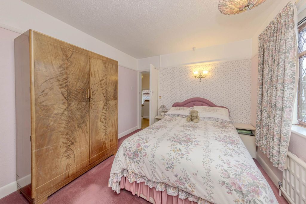 Additional image 16 of 4 bed detached house for saleChell Green Avenue, Stoke On Trent ST6