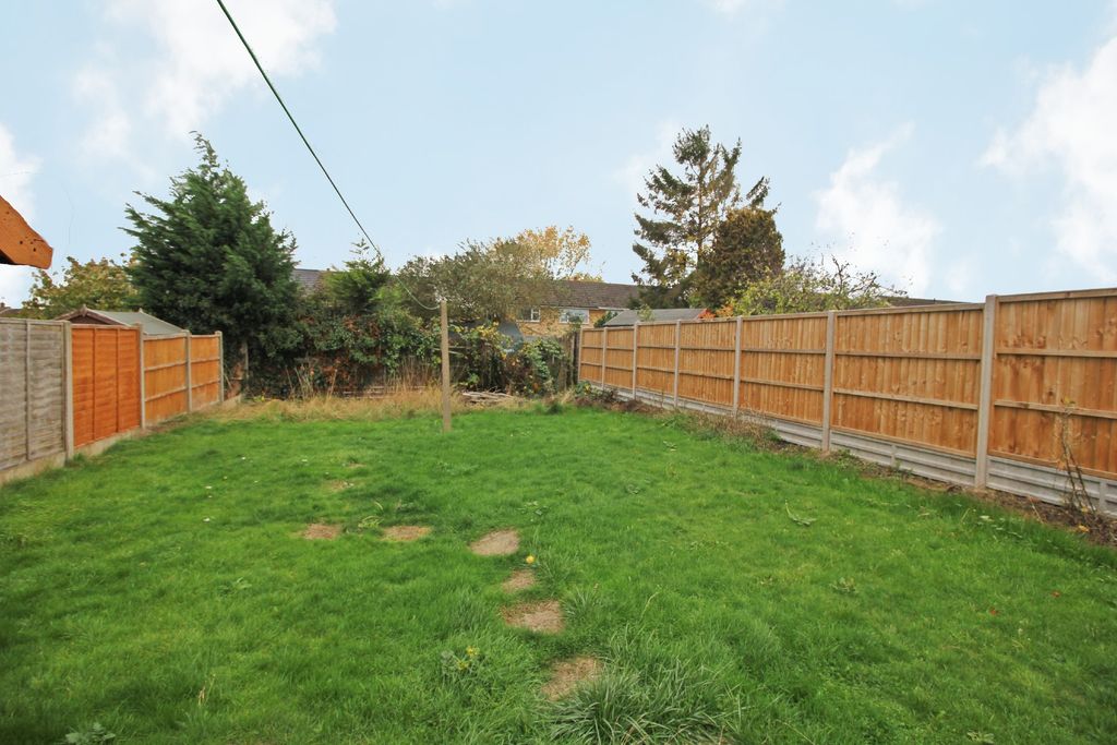 Additional image 7 of 2 bed semi-detached bungalow for saleSussex Road, Wigston LE18
