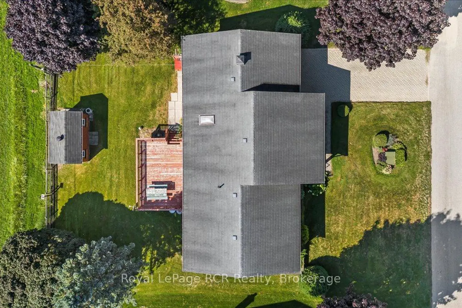 Additional image 9 of 29 2Nd Street Crescent