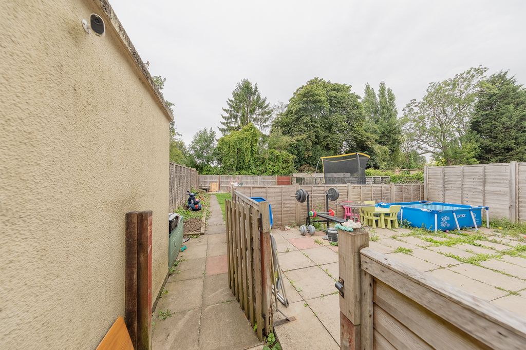 Additional image 26 of 3 bed semi-detached house for saleAllexton Gardens, Leicester LE3