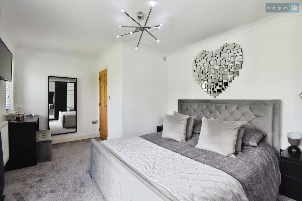 Additional image 12 of 7 bed detached house for saleHampstead Drive, Weston, Crewe, Cheshire CW2