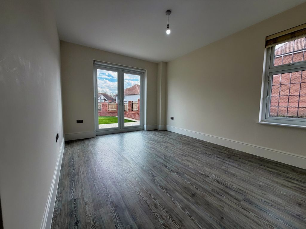 Additional image 13 of 5 bed detached house for saleAdbaston Close, Tamworth B77