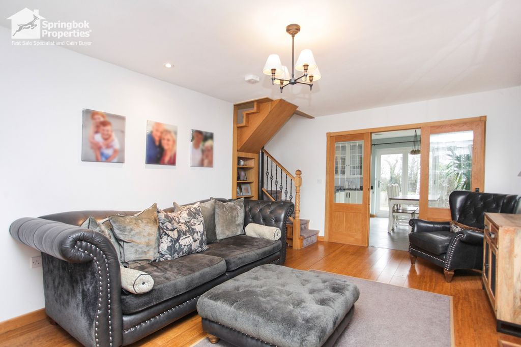 Additional image 3 of 4 bed detached house for saleRoseway, Stoke Golding, Nuneaton, Warwickshire CV13