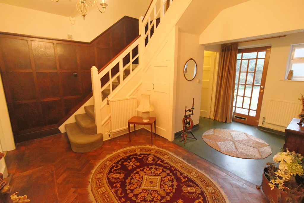 Additional image 3 of 4 bed detached house for saleLondon Road, Stoneygate, Leicester LE2