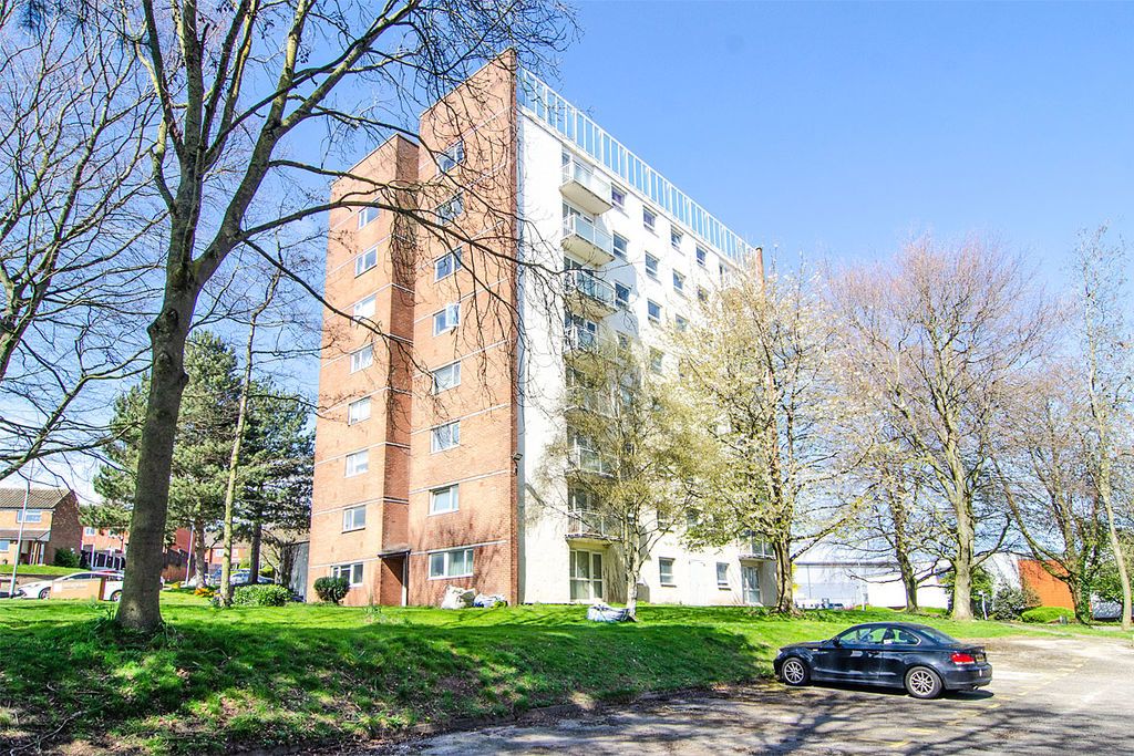 2 bed flat for saleWhittington House, Hobs Road, Lichfield WS13