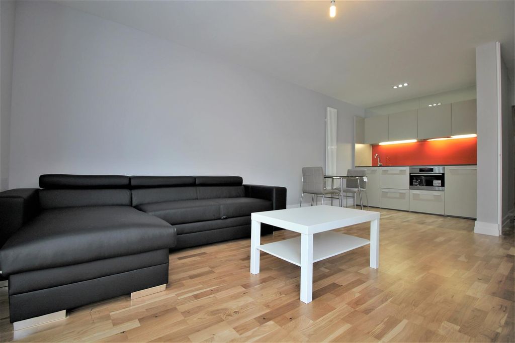 Additional image 2 of 1 bed flat for saleThe Bar, Shires Lane, Leicester LE1