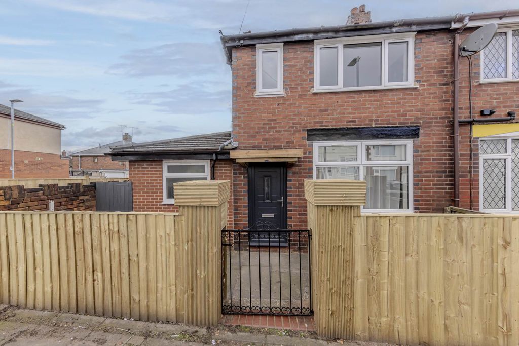Additional image 2 of 3 bed semi-detached house for saleTimmis Street, Stoke-On-Trent ST1